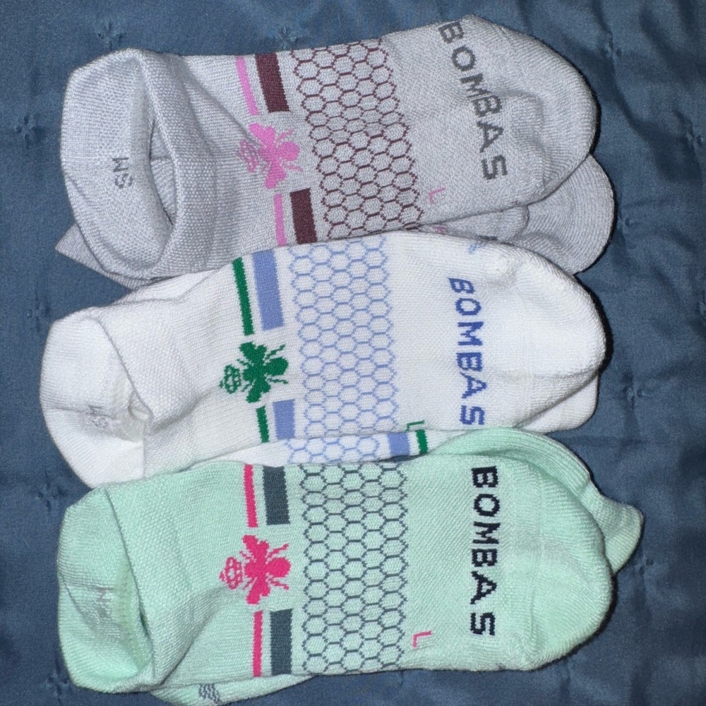 Bombas Woman’s Ankle Socks - Gray, White, and Mint